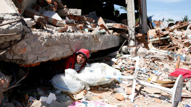 indonesia quake.jpg