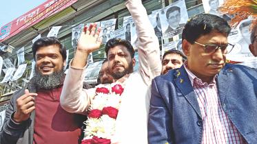 Ishraque Hossain.jpg