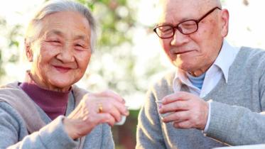 japan life expectancy .jpg