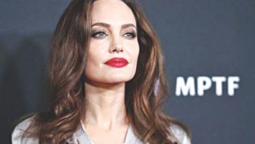 jolie.jpg