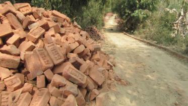 Khagrachhari road construction.jpg