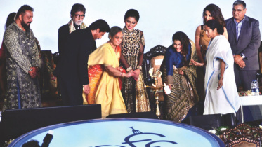 Kolkata Int'l Film Festival  underway