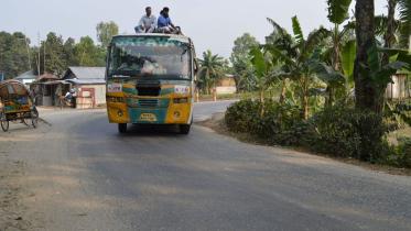 Lalmonirhat-burimari Highway.jpg