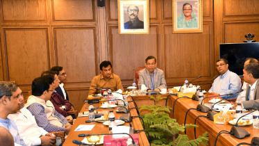 Law minister-wb.jpg