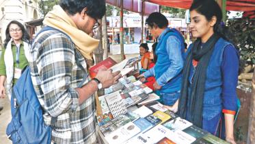 Little Mag Chattar.jpg