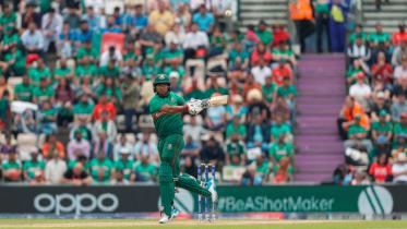 Mosaddek Hossain.jpg