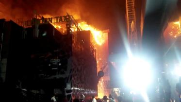 mumbai fire.jpg