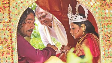 Na Komola, Na Meherjan