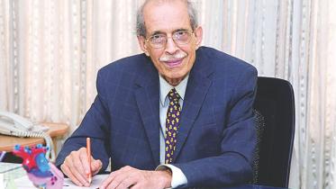 National Professor Brig (Rtd.) Abdul Malik.jpg