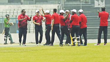 old cricketers 1.jpg