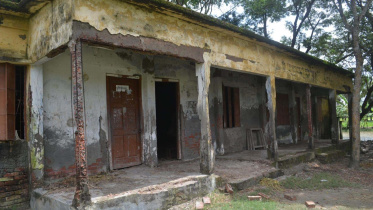 Patuakhali pry school.jpg