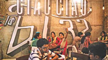 pizza place in Dhanmondi