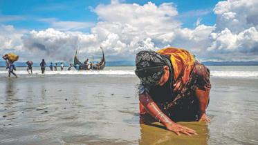 Bangladesh Photojournalist Ponir Hossain,