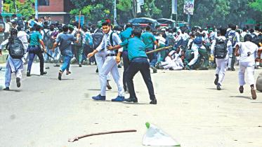 Police baton-charge.jpg