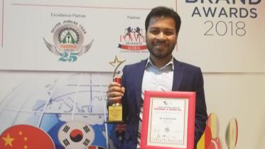 The Daily Star head of Marketing Tajdin Hassan got 9th CMO Asia Awards 2018