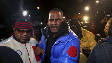 R Kelly-1.jpeg