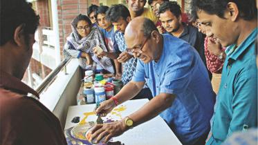 Ranjit Das leads daylong art workshop in M'Singh
