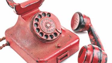 red phone.jpg