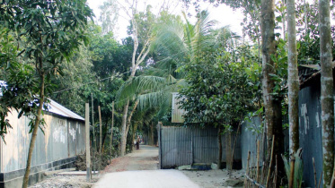 Road work Gaibandha Saghata.jpg