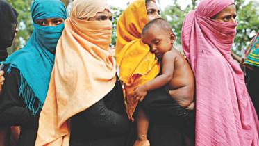 Rohingya women