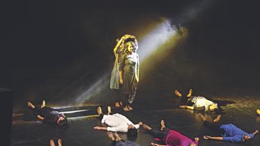 Sashar Zarif’s magic Ocean Dance Festival 1.jpg