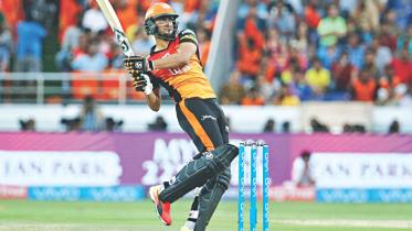 Shakib against CSK.jpg