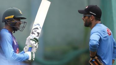 Shakib and Neil.jpg