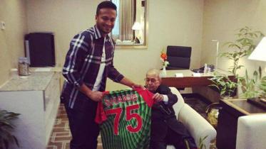 Shakib meets Pranab.jpg