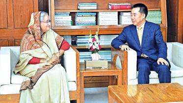 Sheikh Hasina meets chinese counterpart.jpg