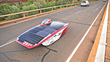solar car.jpg