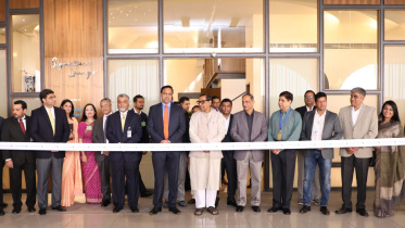 stanchart lounge.jpg