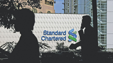 Standard Chartered profit.jpg