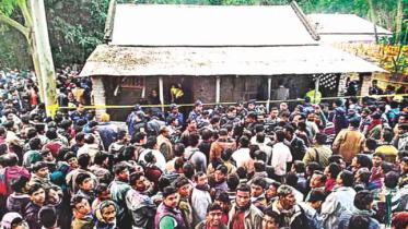 Ahmadiyya mosque at Bagmara