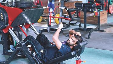 Bangladesh opener Tamim Iqbal injury