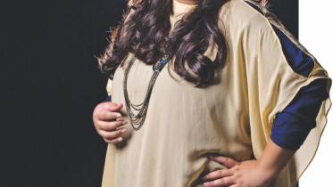 Talented Singer Tashfee