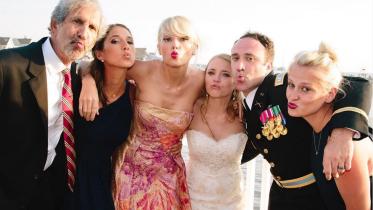 Taylor Swift fan wedding