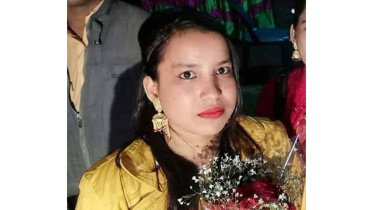 Thakurgaon nurse-wb.jpg