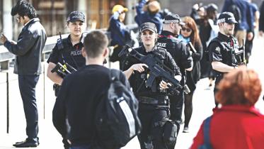 uk armed police.jpg