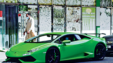 US-jails-man-bought-Lamborghini.jpg