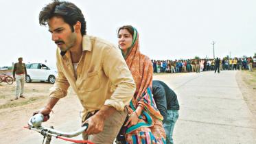 Bollywood actors Varun Dhawan and Anushka Sharma