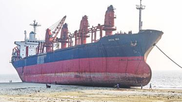 Ran aground, not removed in 2yrs