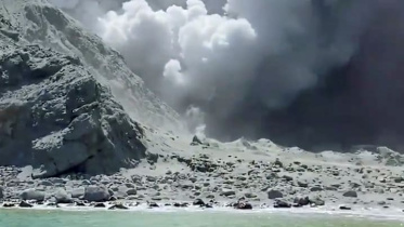 volcano eruption.jpg