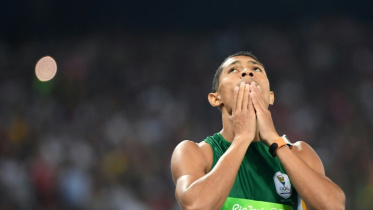 Wayde Van Niekerk.jpg