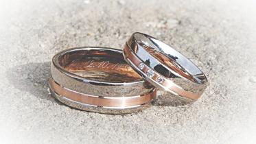 wedding ring.jpg
