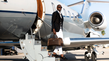 The Game Changer How an injured athlete makes millions off the court