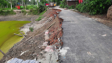 road-collapse-ghargram-sirajganjs-tarash.jpg