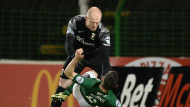 northern-ireland-goalkeeper.gif