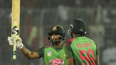 liton-das-soumya-sarkar-icc1.jpg