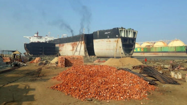 4workers_burnt_in_a_gas_explosion_at_jamuna_shipyard_in_ctg.jpg