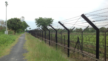 indo_bangladesh_border_0.jpg